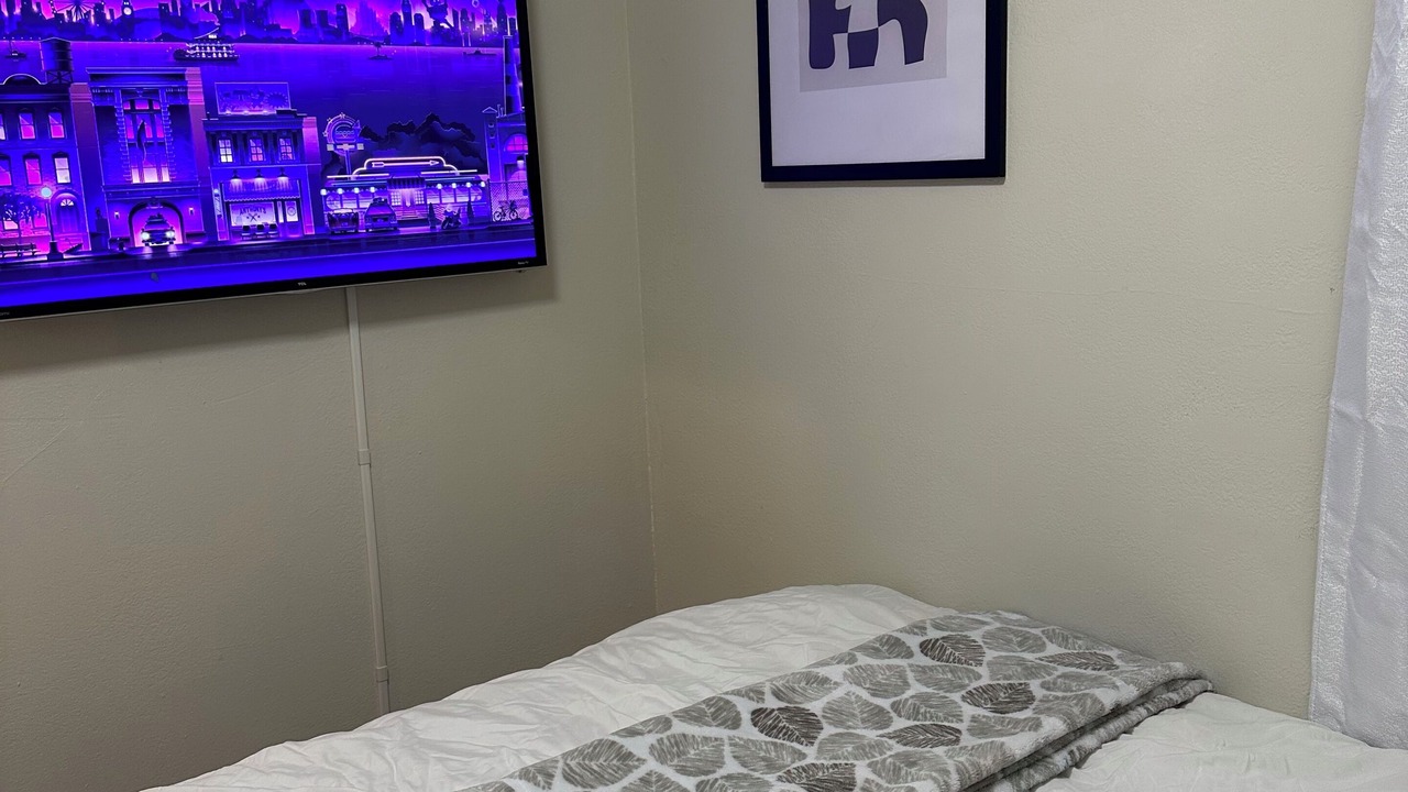 Photo of Bedroom in Dimond