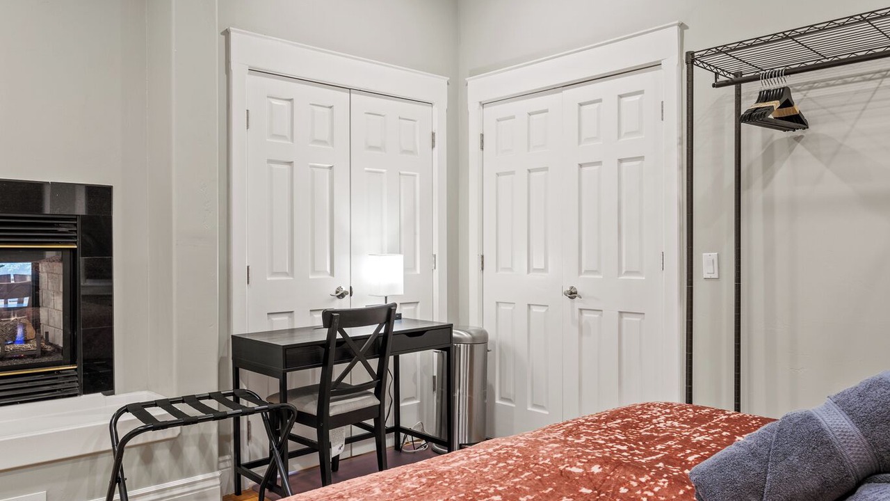 Photo of Bedroom in Midtown Sacramento