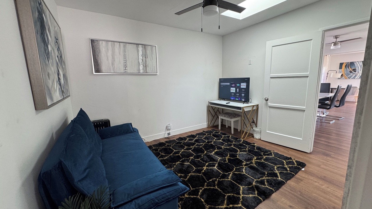 Photo of Livingroom in Ingleside