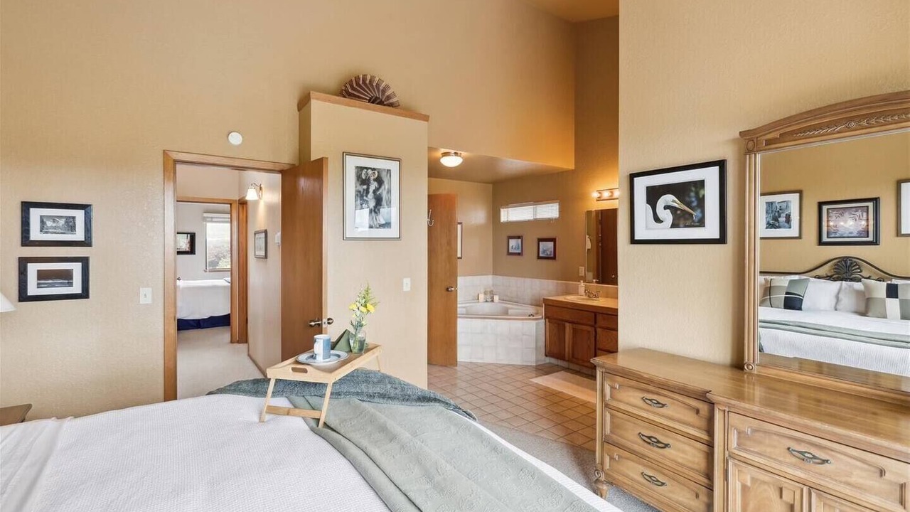 Photo of Bedroom in Bodega Bay