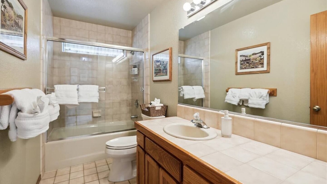 Photo of Bathroom in Bodega Bay