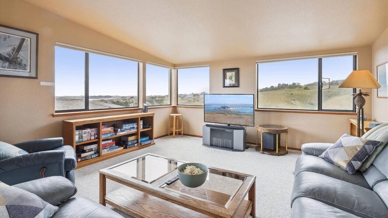 Photo of Livingroom in Bodega Bay