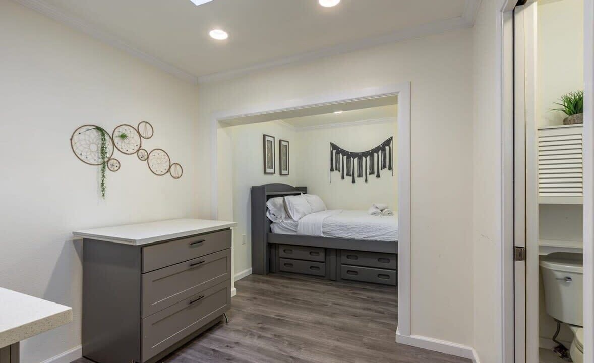 Photo of Bedroom in North Central