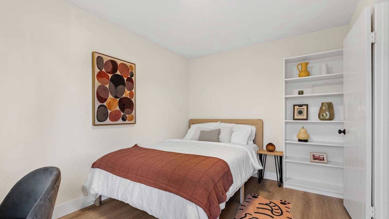 Photo of Bedroom in Redwood City