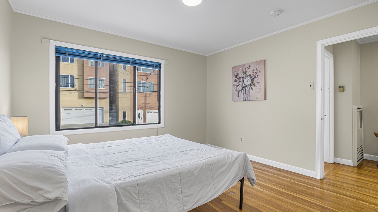 Photo of Bedroom in Daly City