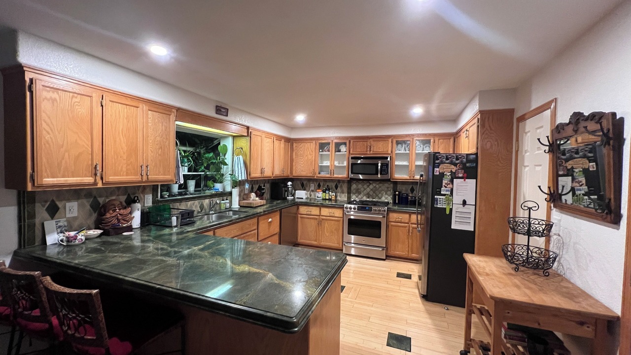 Photo of Kitchen in Pioneer Trail