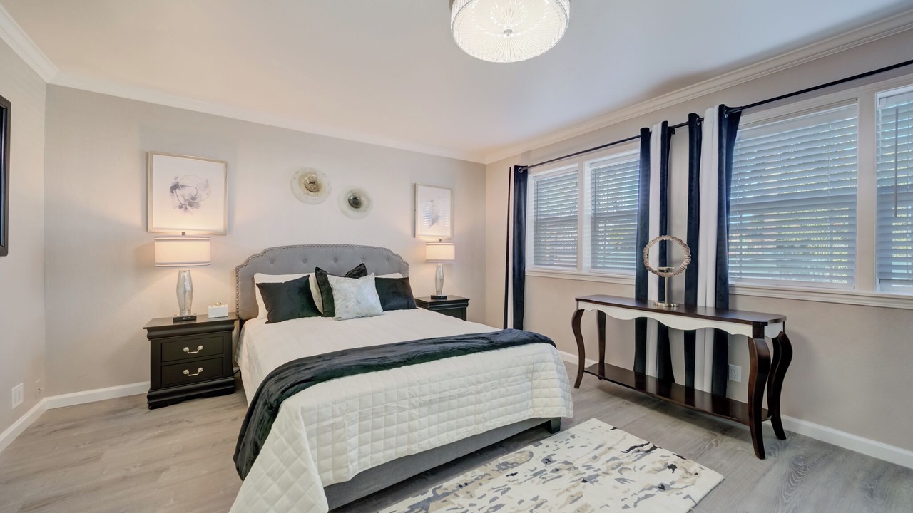 Photo of Bedroom in North Fair Oaks
