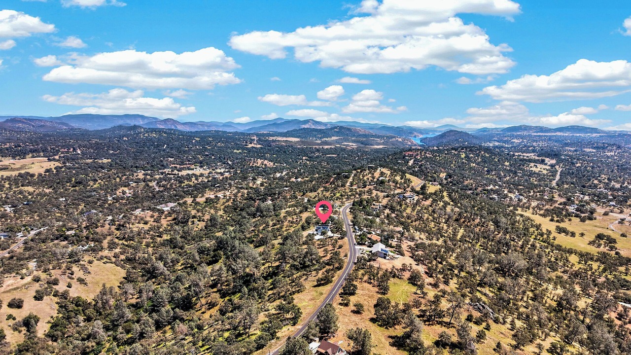 Photo of Outdoor in Coulterville