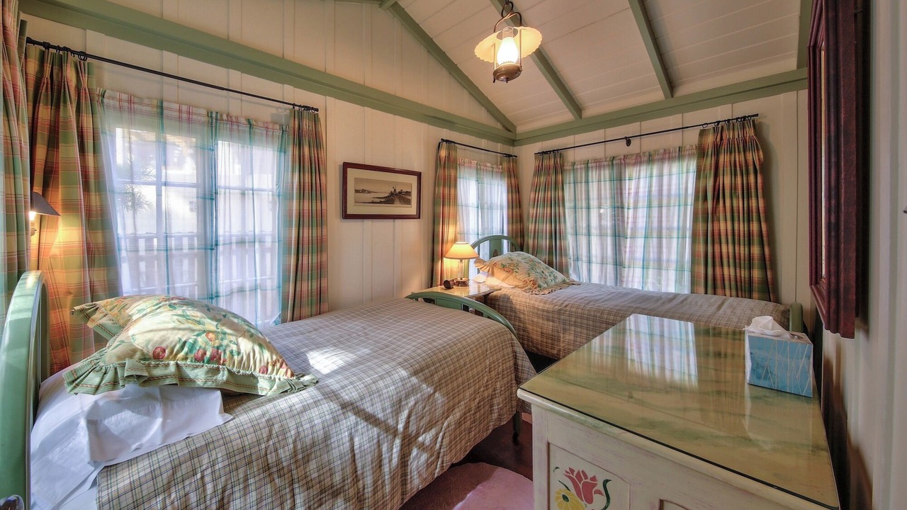 Photo of Bedroom in Carmel Point