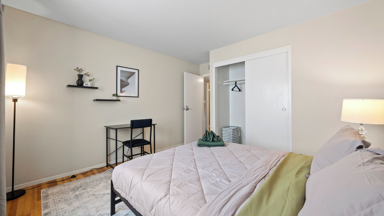 Photo of Bedroom in Northgate