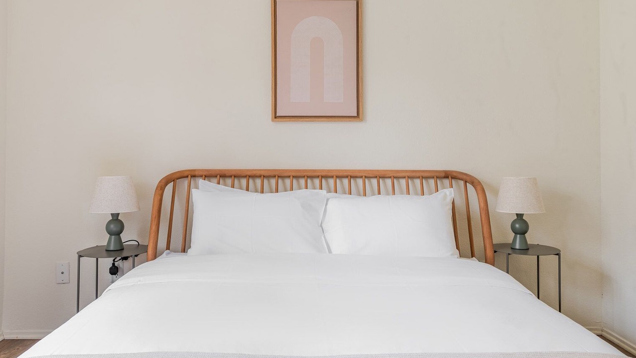 Photo of Bedroom in Shoreline West
