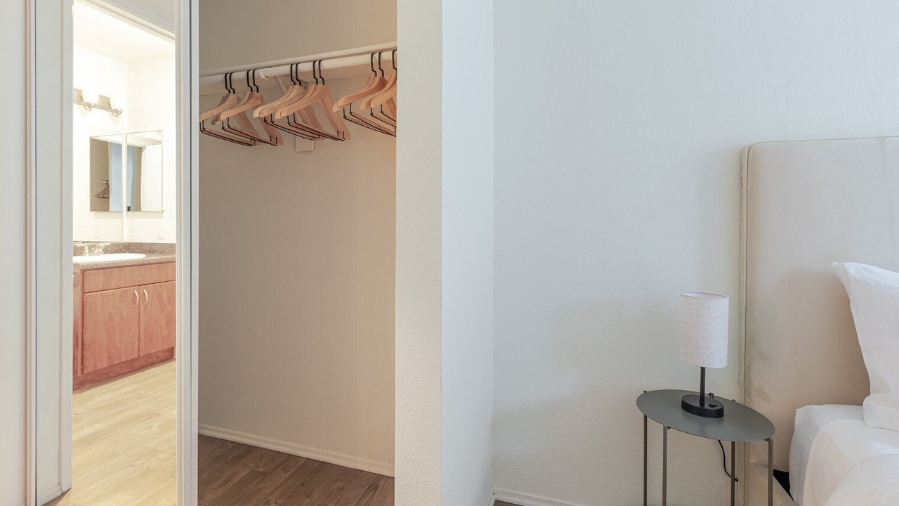 Photo of Bedroom in Shoreline West
