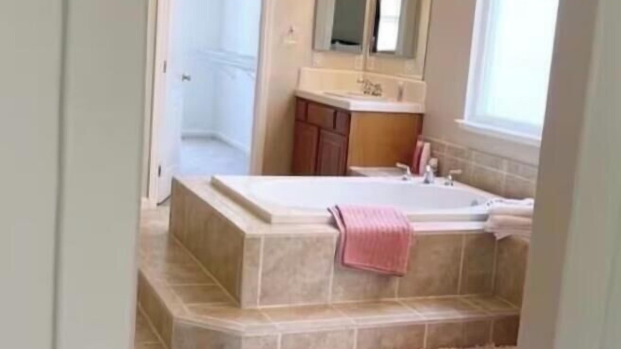 Photo of Bathroom in Elk Grove