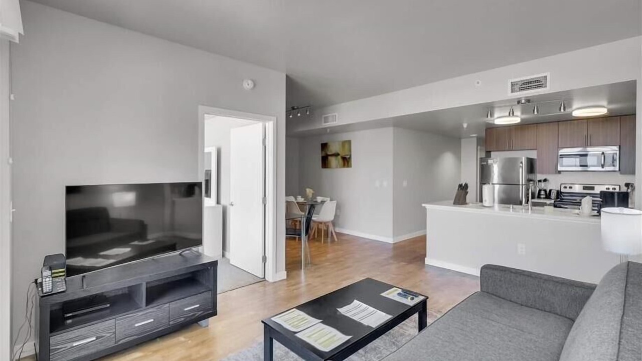 Photo of Bedroom in Downtown San Jose