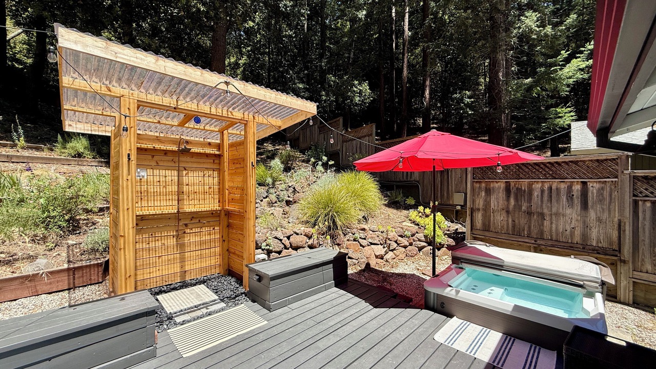 Photo of Patio Balcony in Northwood