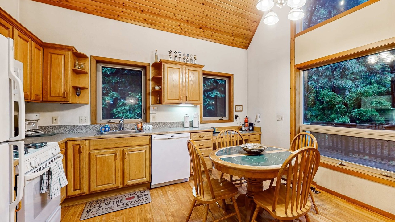 Photo of Kitchen in Mendocino