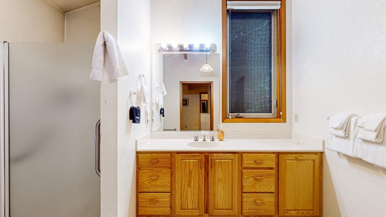 Photo of Bathroom in Mendocino