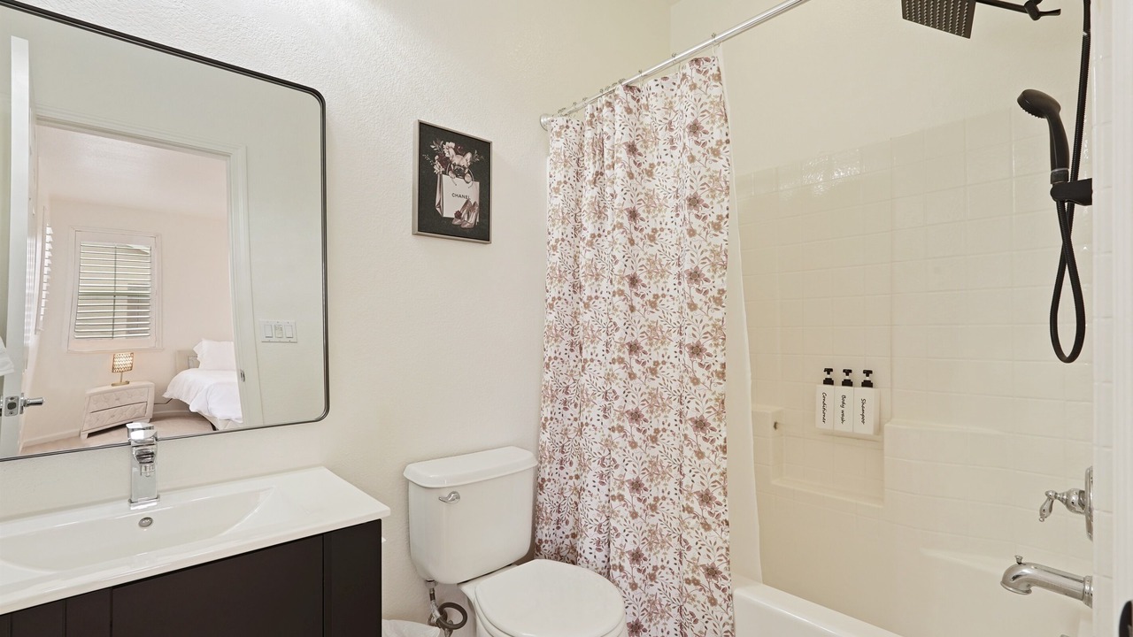 Photo of Bathroom in Tracy