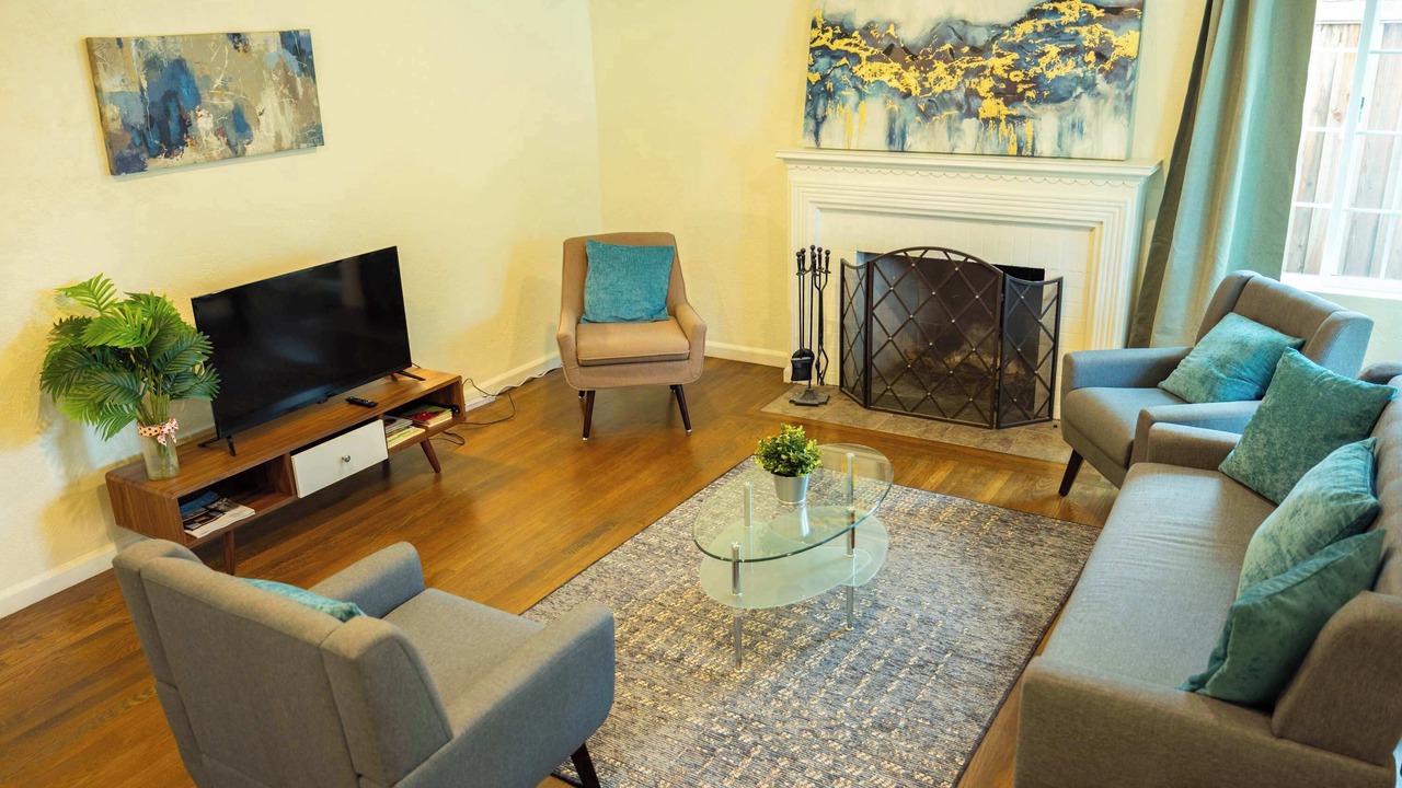 Photo of Livingroom in San Jose