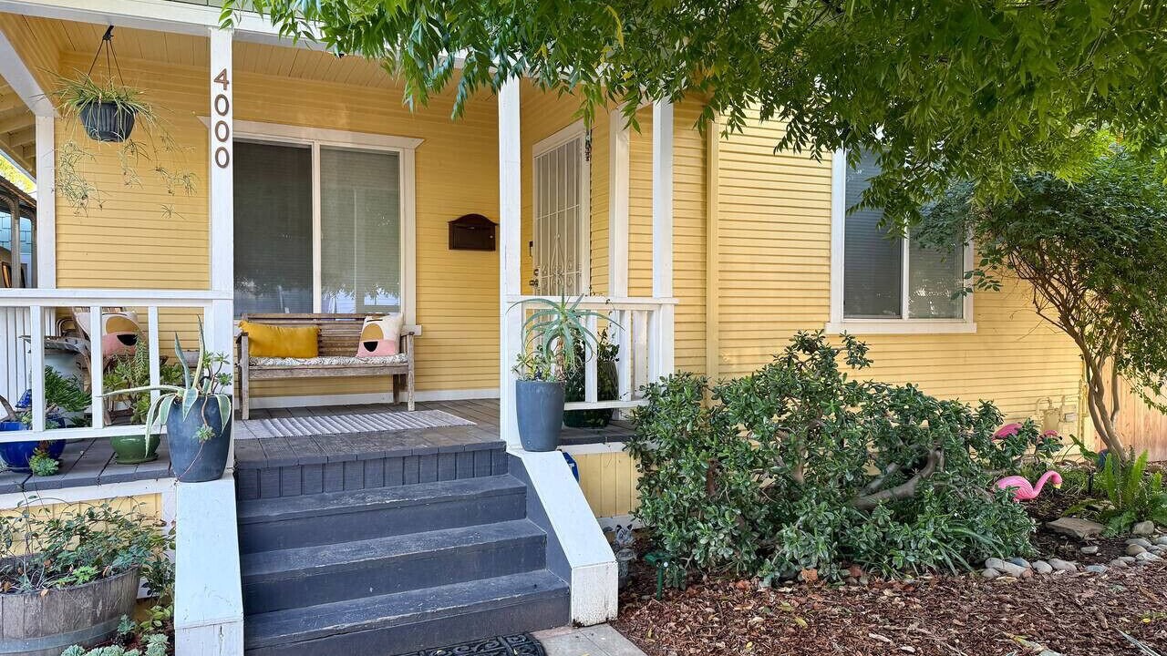 Photo of Patio Balcony in North Oak Park