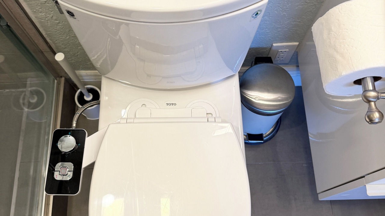 Photo of Bathroom in East Palo Alto