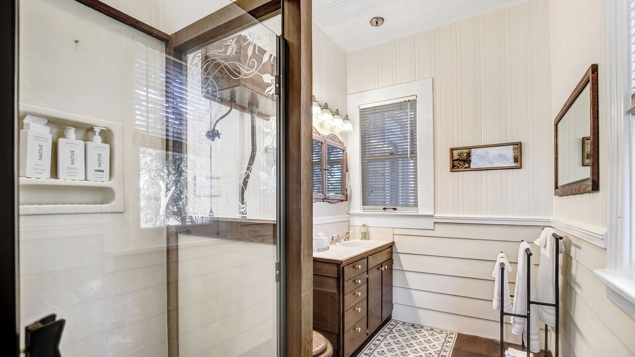 Photo of Bathroom in Sonoma