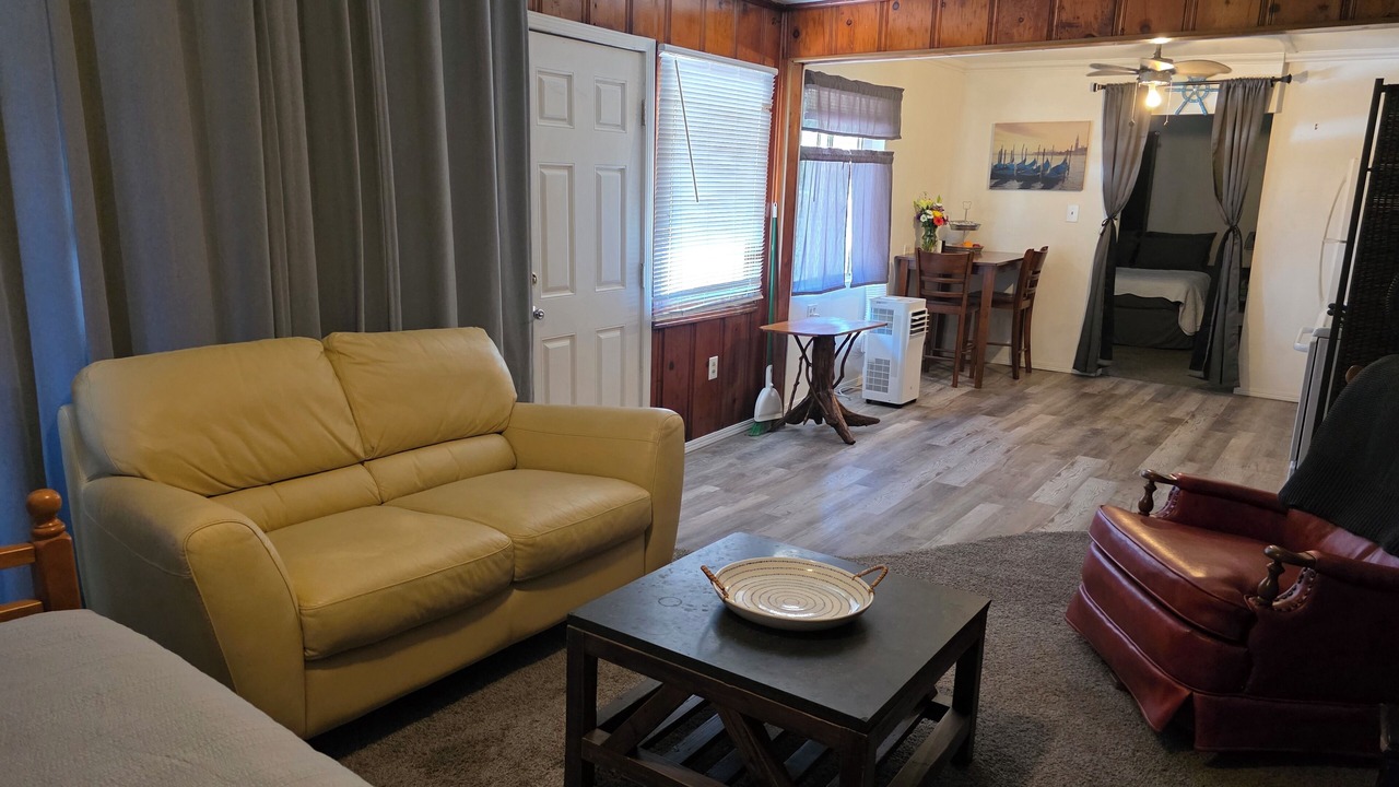 Photo of Livingroom in Wilbur Springs