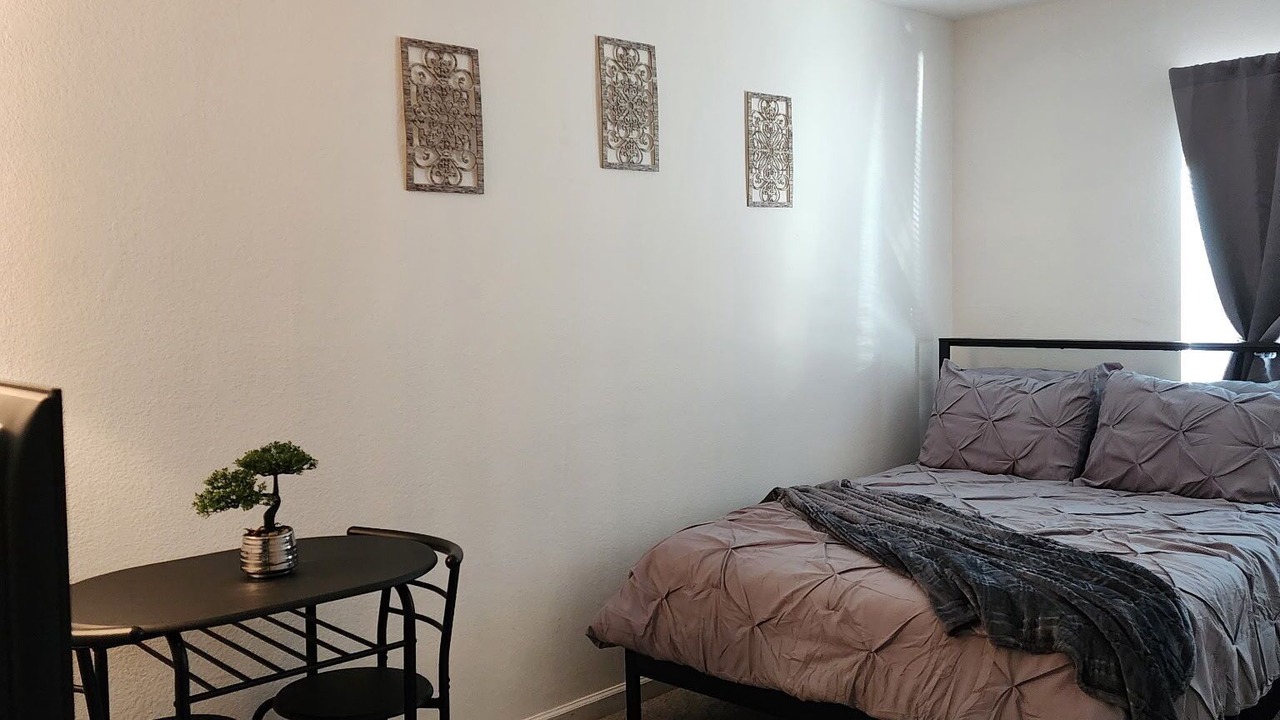 Photo of Bedroom in Antioch