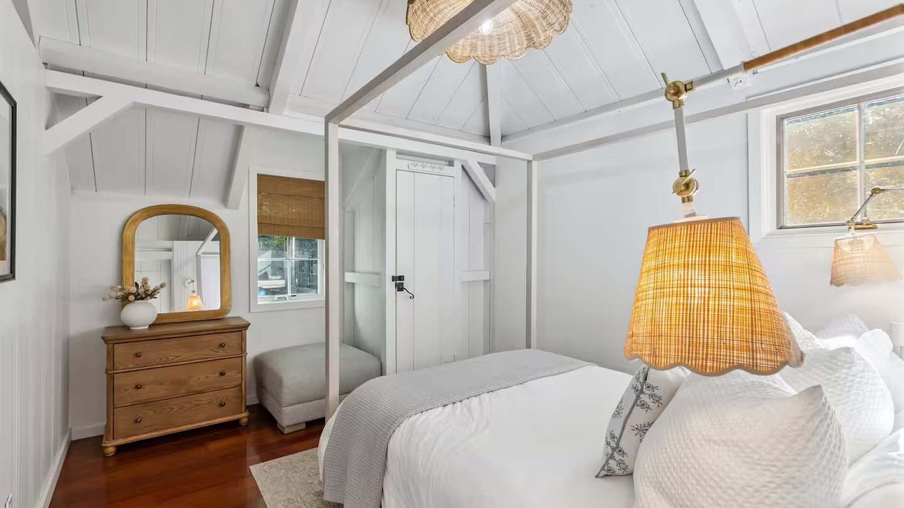 Photo of Bedroom in Kenwood