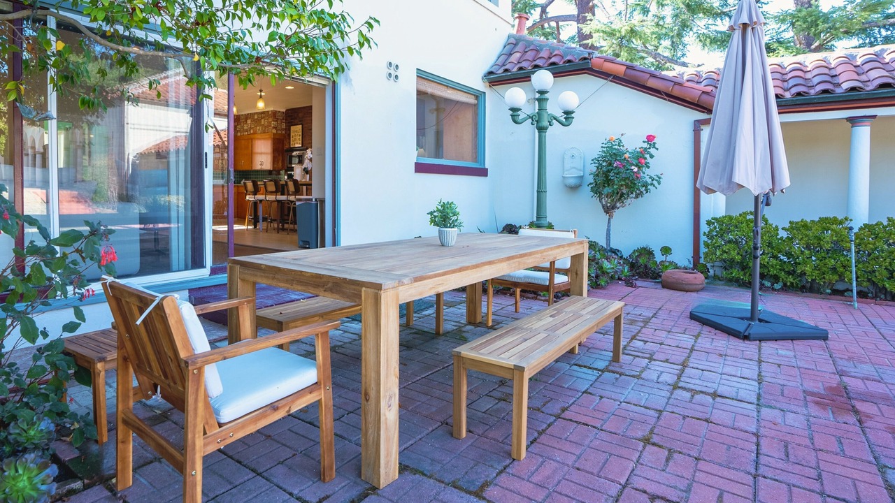 Photo of Outdoor in East Foothills