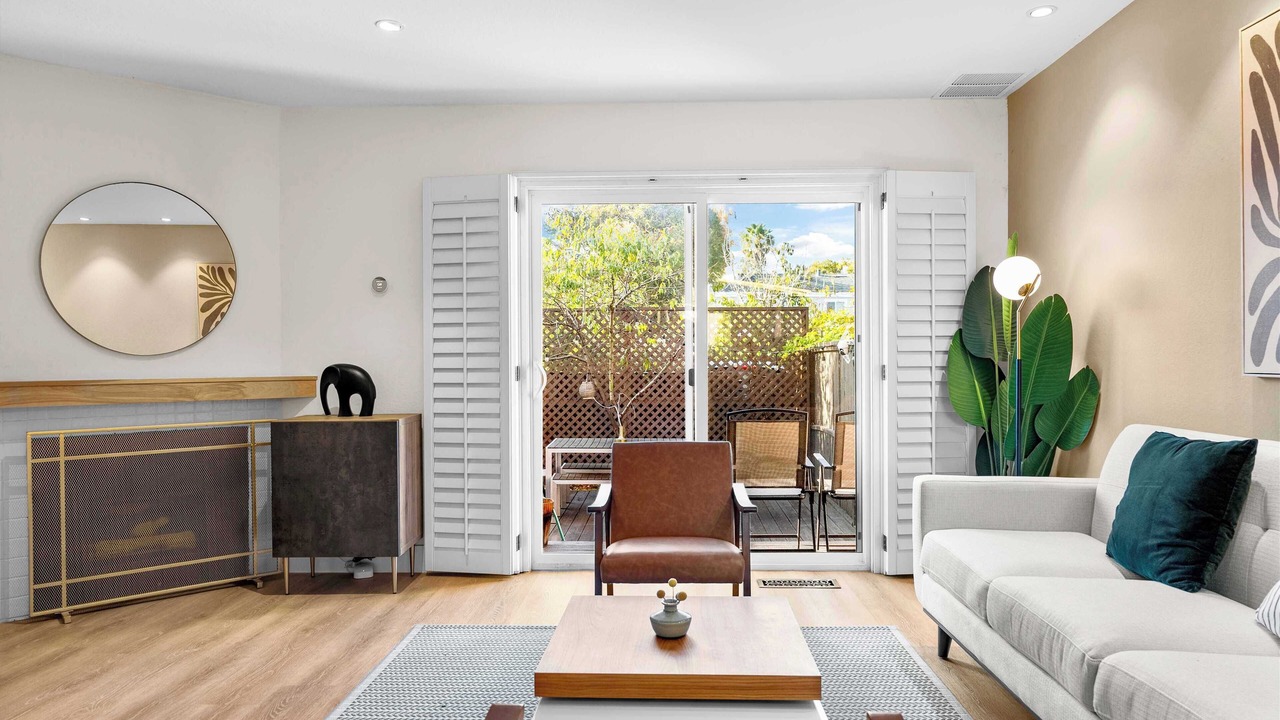 Photo of Livingroom in Redwood City