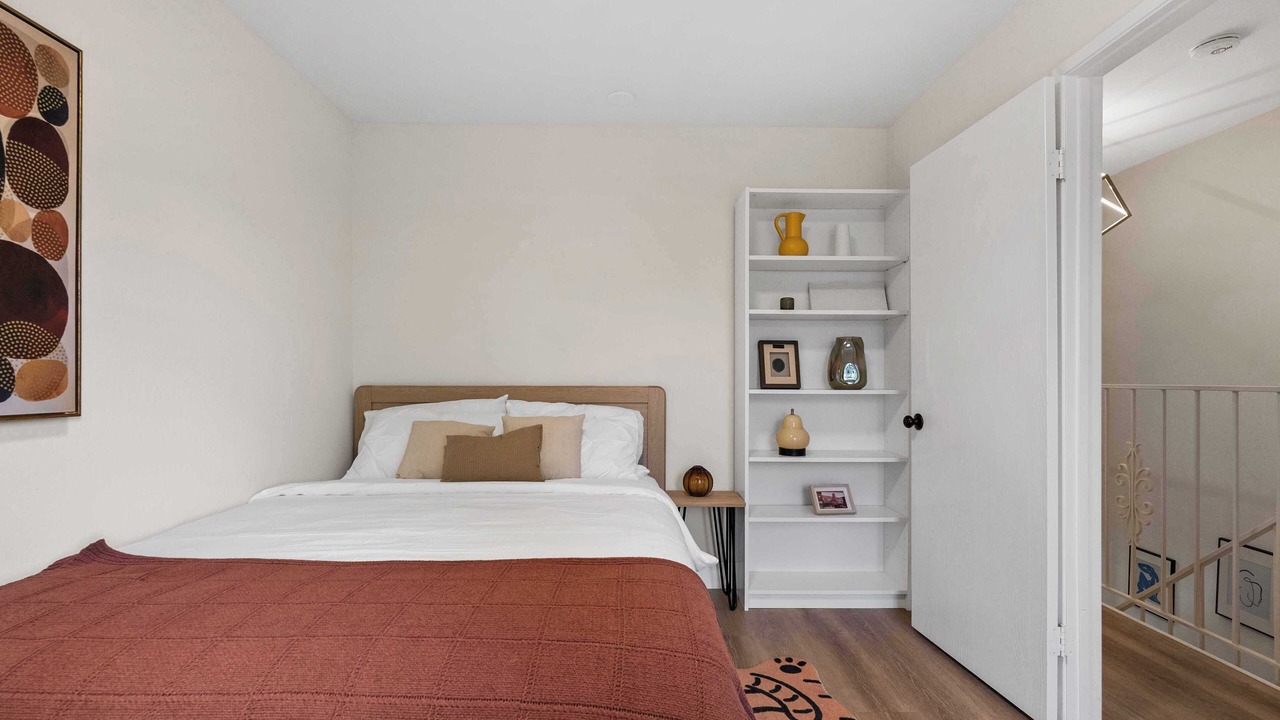 Photo of Bedroom in Redwood City
