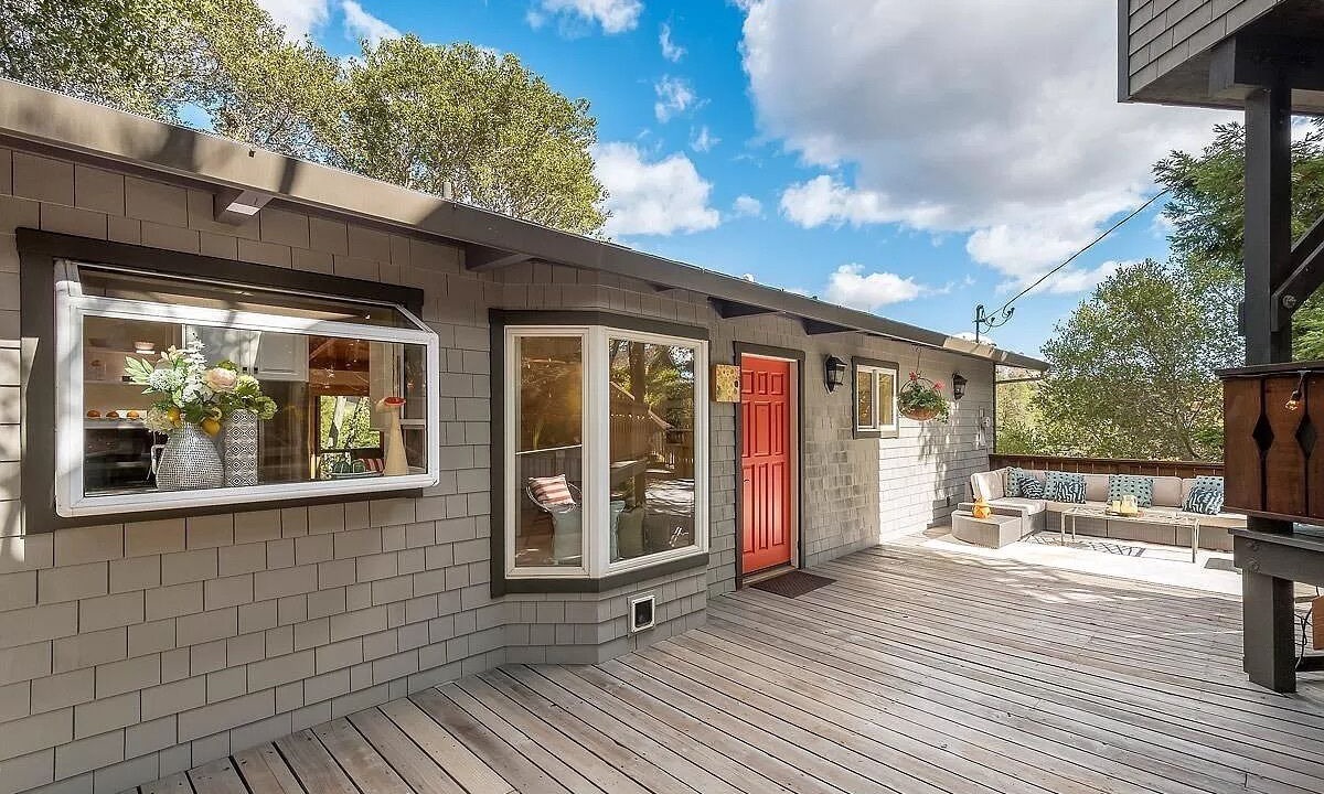 Photo of Patio Balcony in San Anselmo