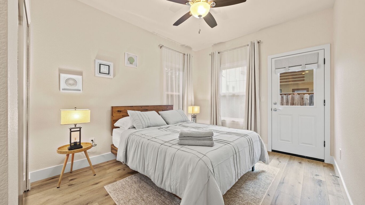 Photo of Bedroom in Poverty Ridge