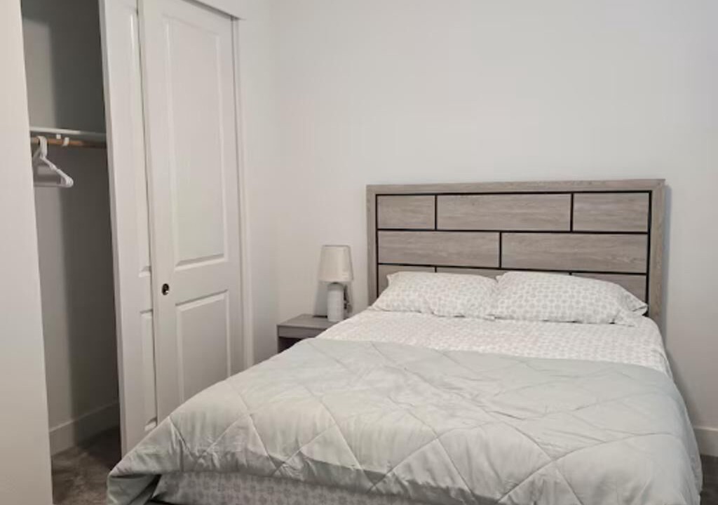 Photo of Bedroom in Vine Hill