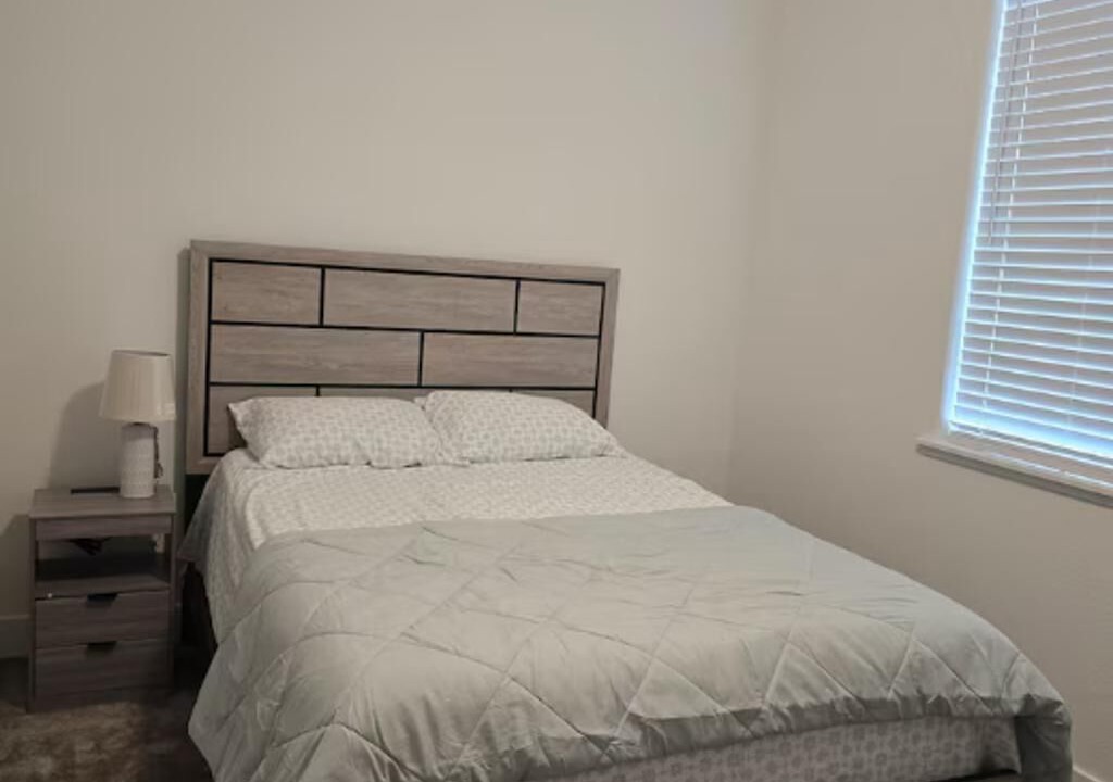 Photo of Bedroom in Vine Hill