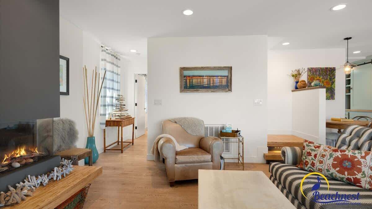Photo of Livingroom in Eastside Santa Cruz