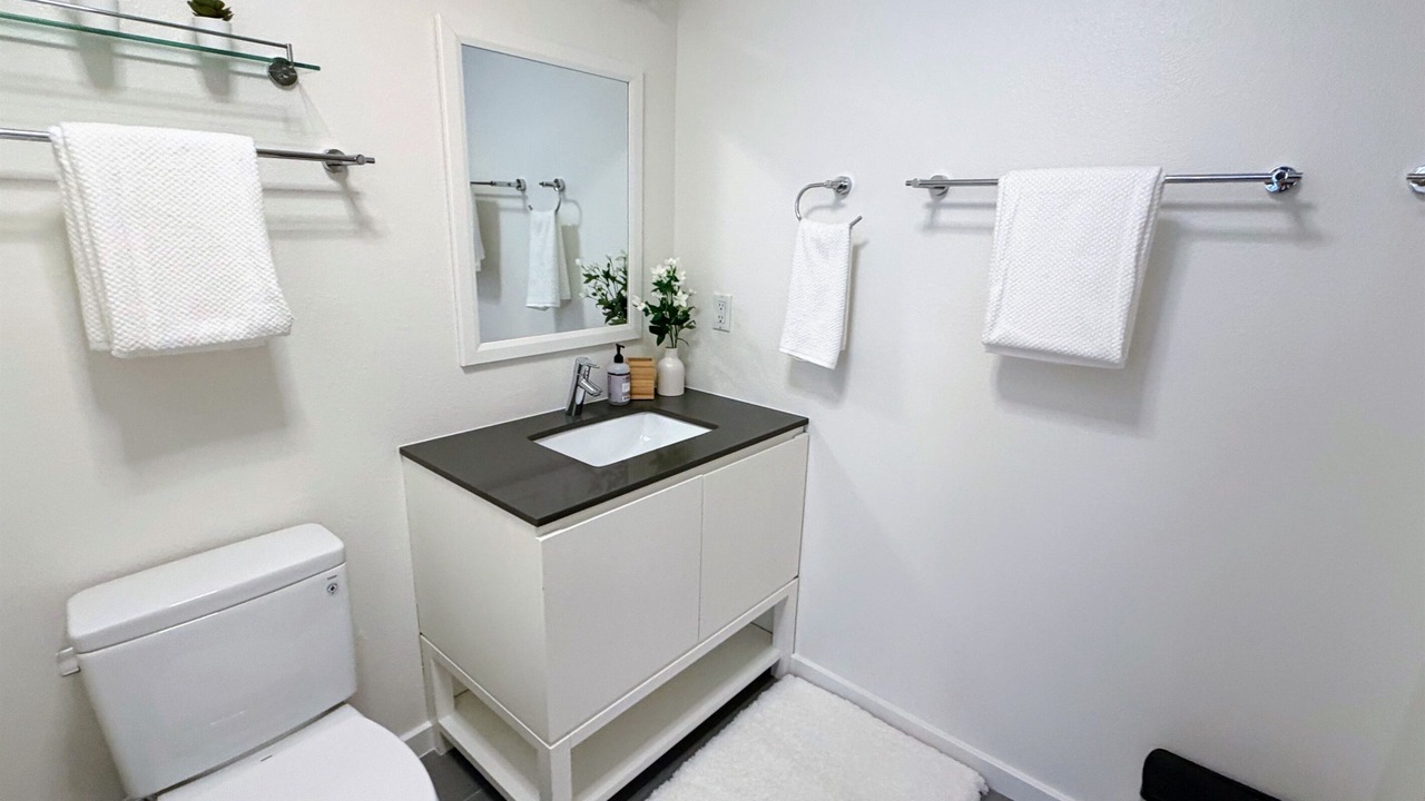 Photo of Bathroom in Emeryville