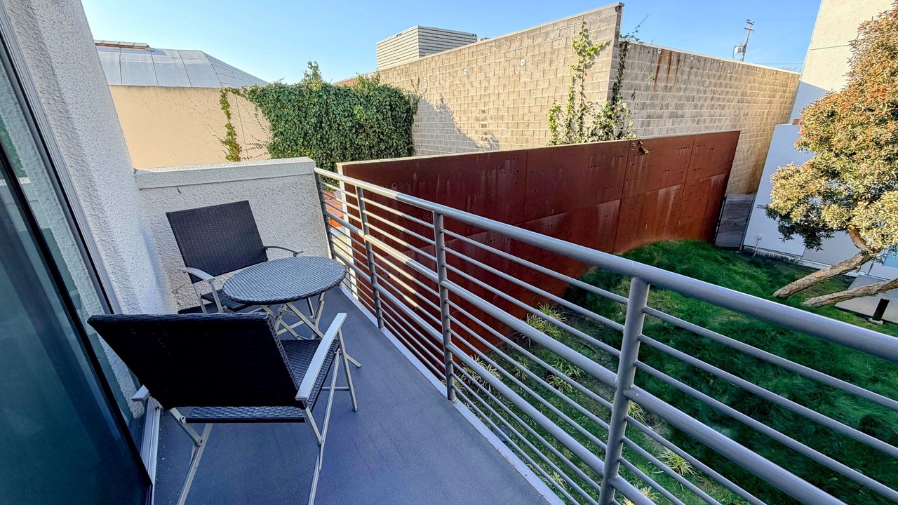 Photo of Patio Balcony in Emeryville