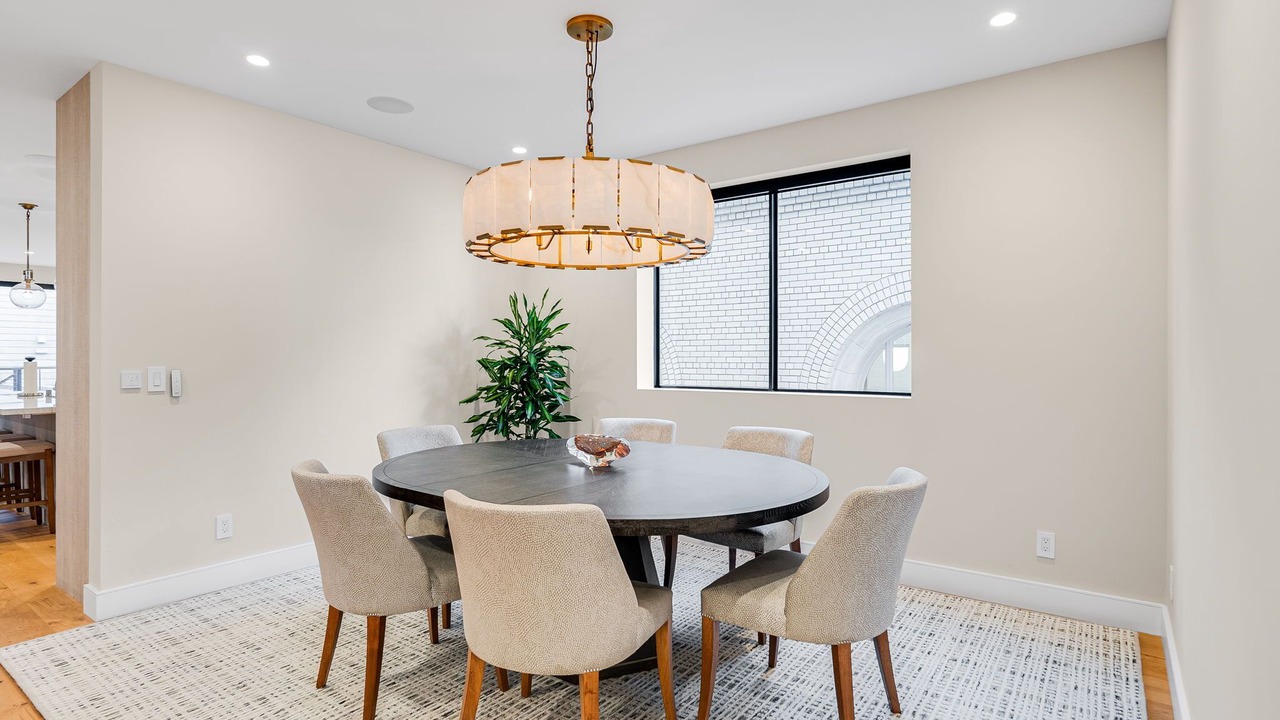 Photo of Livingroom in Pacific Heights