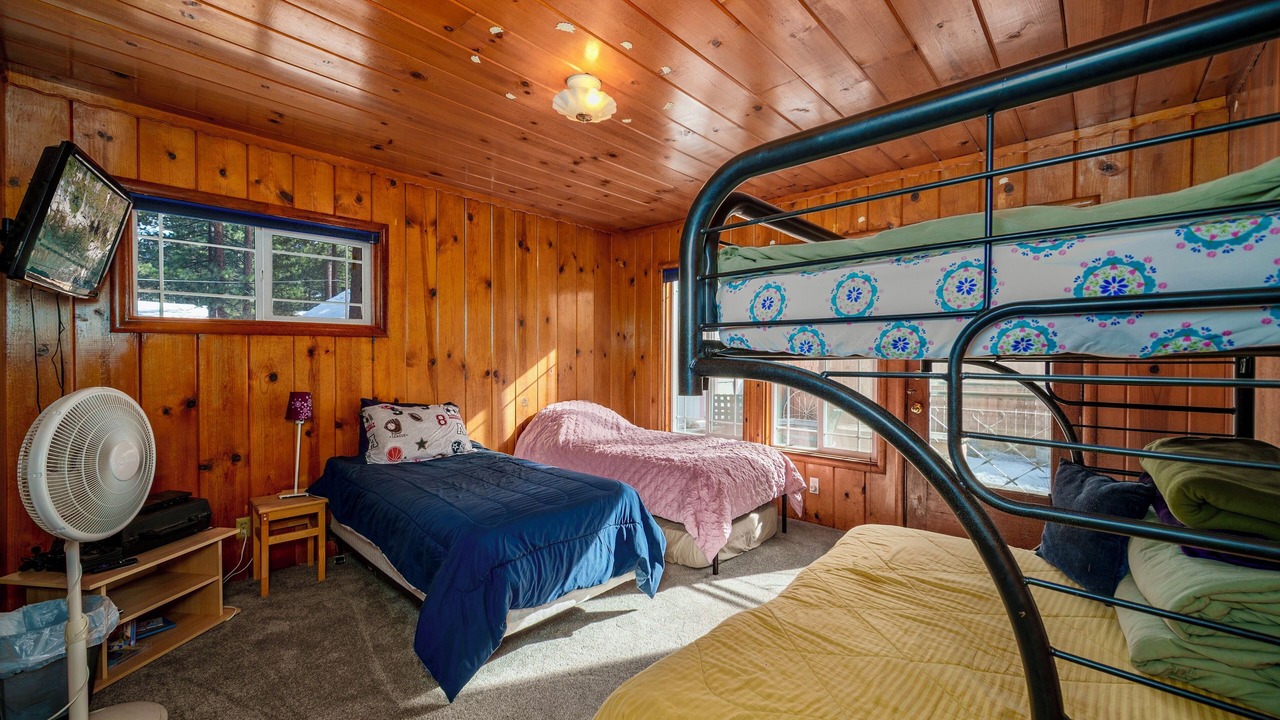 Photo of Bedroom in Al Tahoe