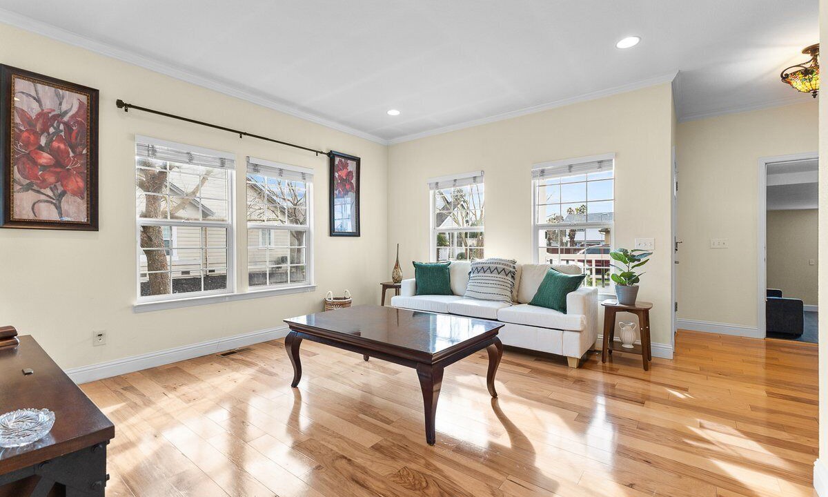 Photo of Livingroom in Santa Rosa
