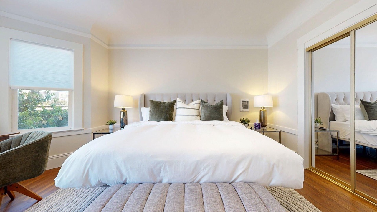 Photo of Bedroom in Richmond District