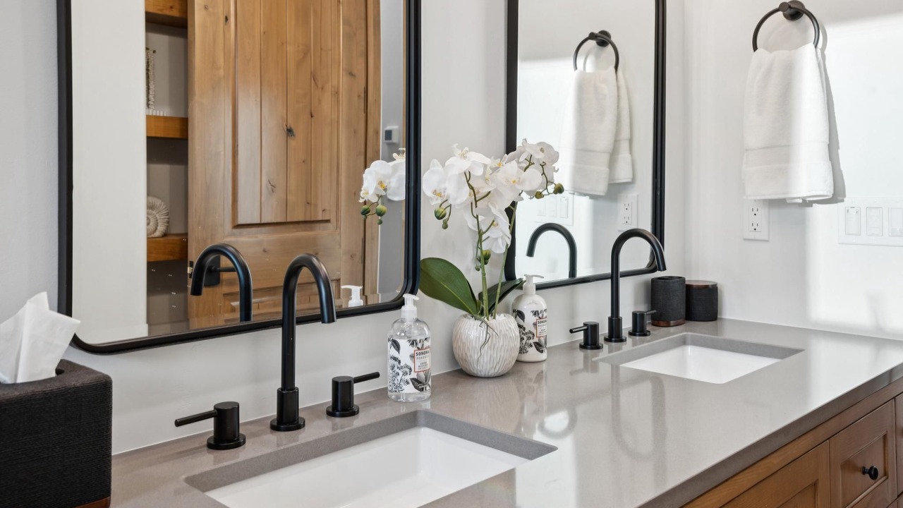 Photo of Bathroom in Sonoma