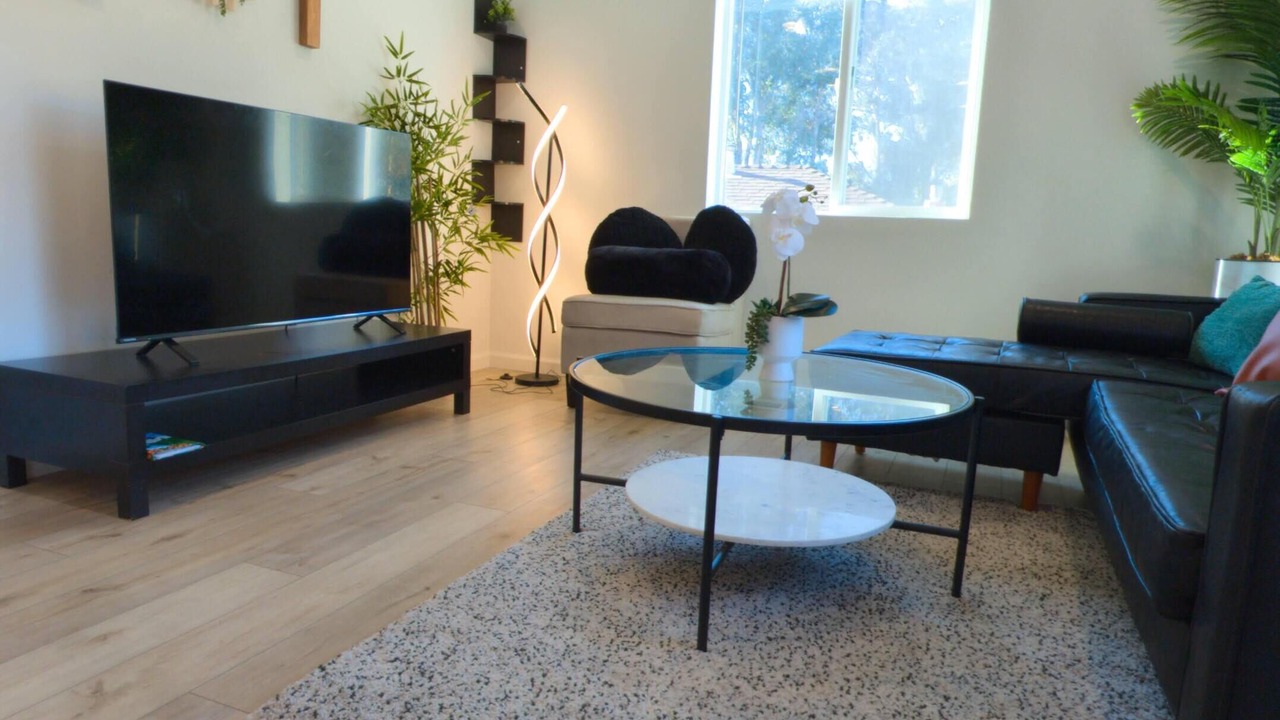 Photo of Livingroom in Fairview