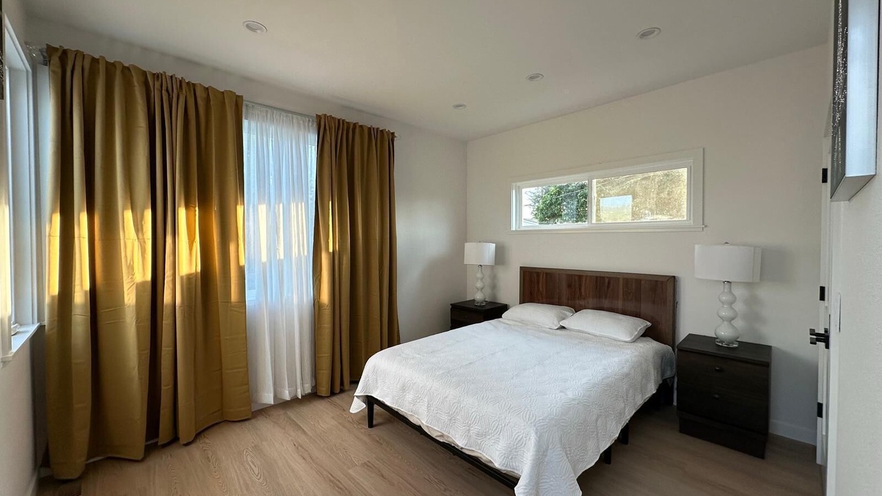 Photo of Bedroom in Alum Rock