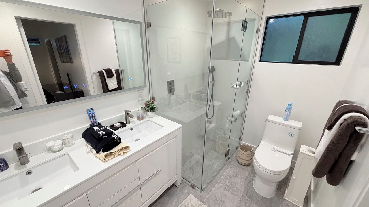 Photo of Bathroom in Highlands-Baywood Park