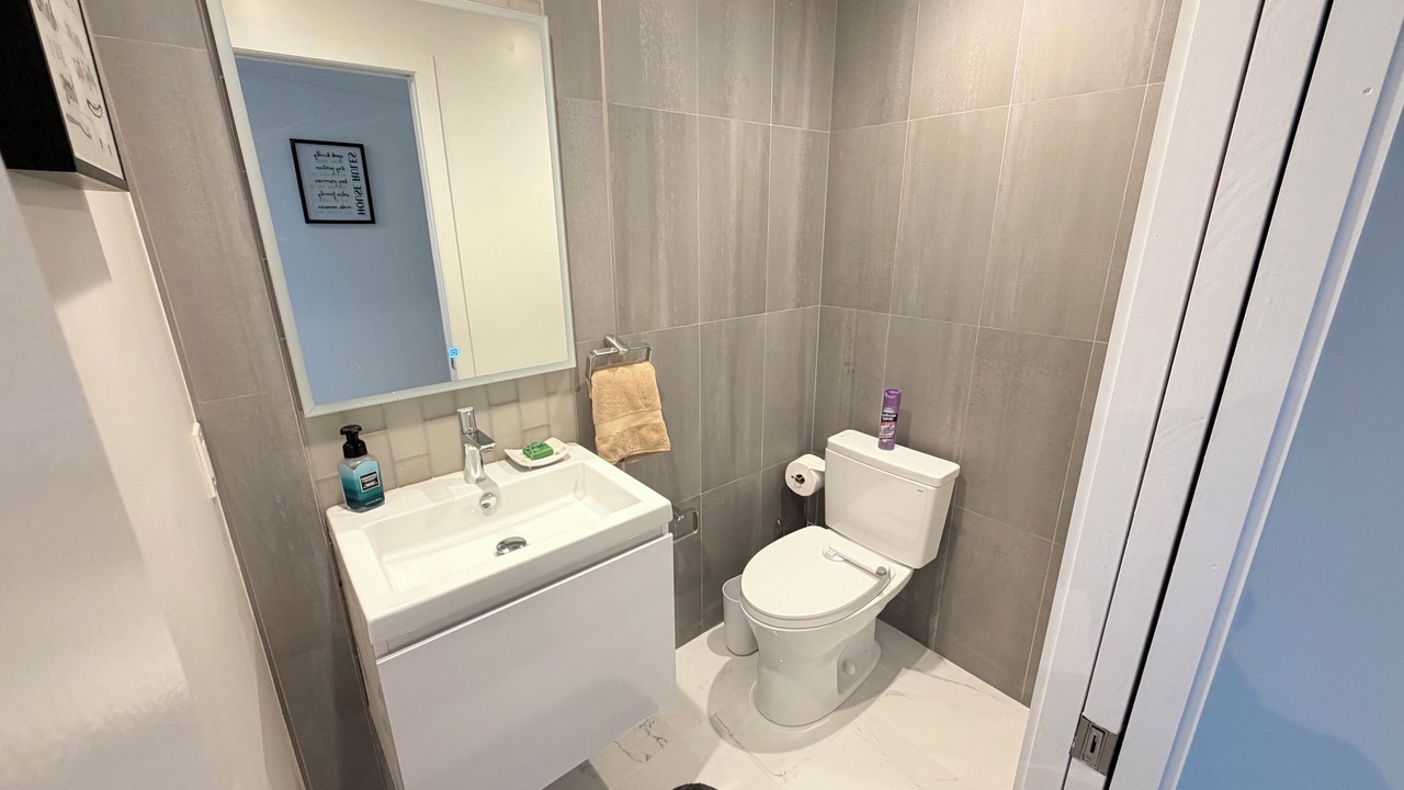Photo of Bathroom in Highlands-Baywood Park