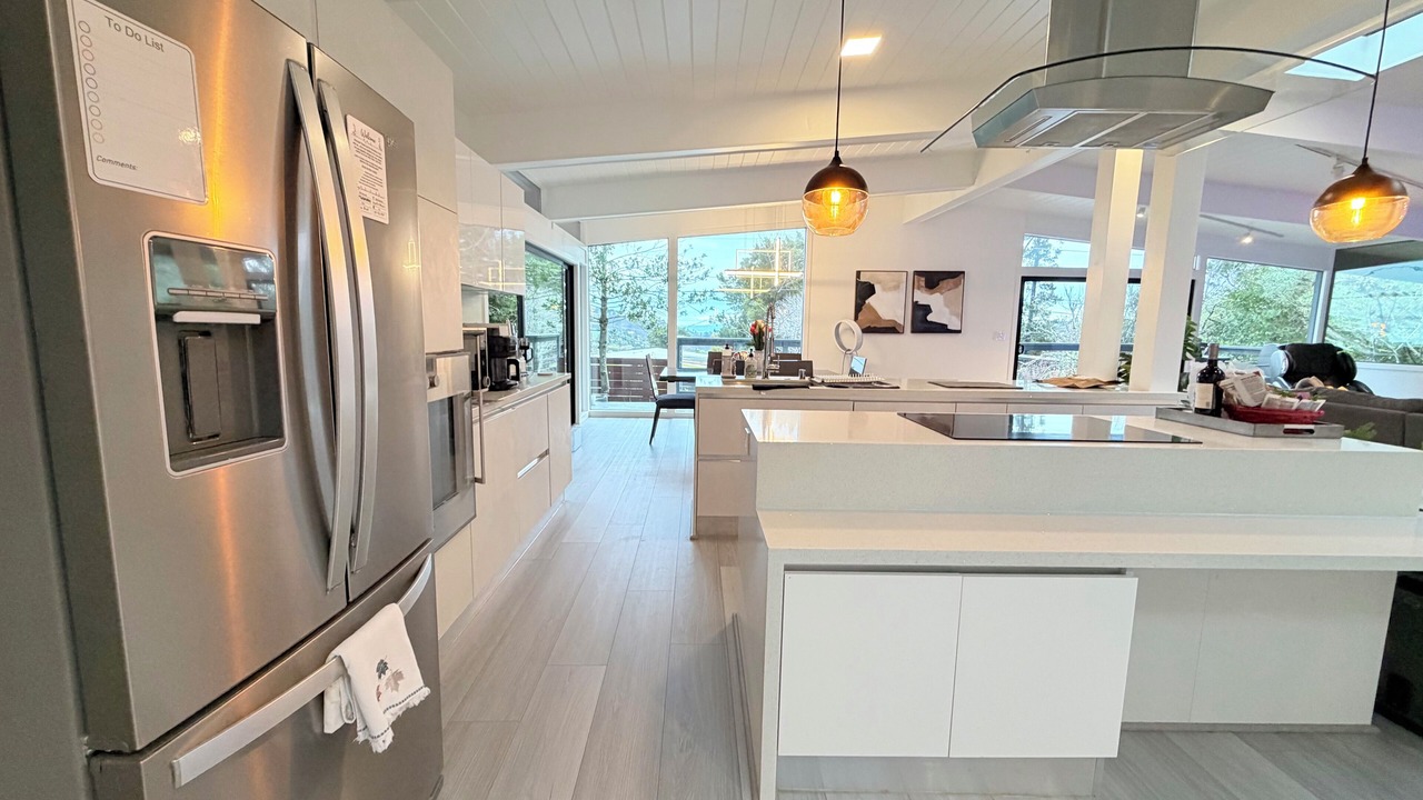 Photo of Kitchen in Highlands-Baywood Park