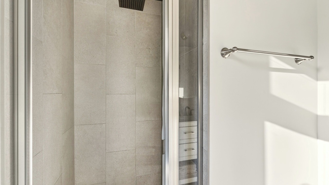 Photo of Bathroom in Skyline-Hillcrest Estates